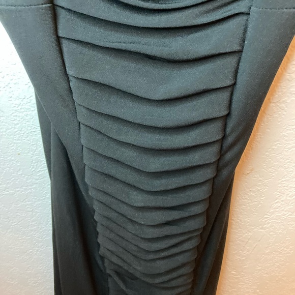 Black fitted mini dress - Picture 3 of 3